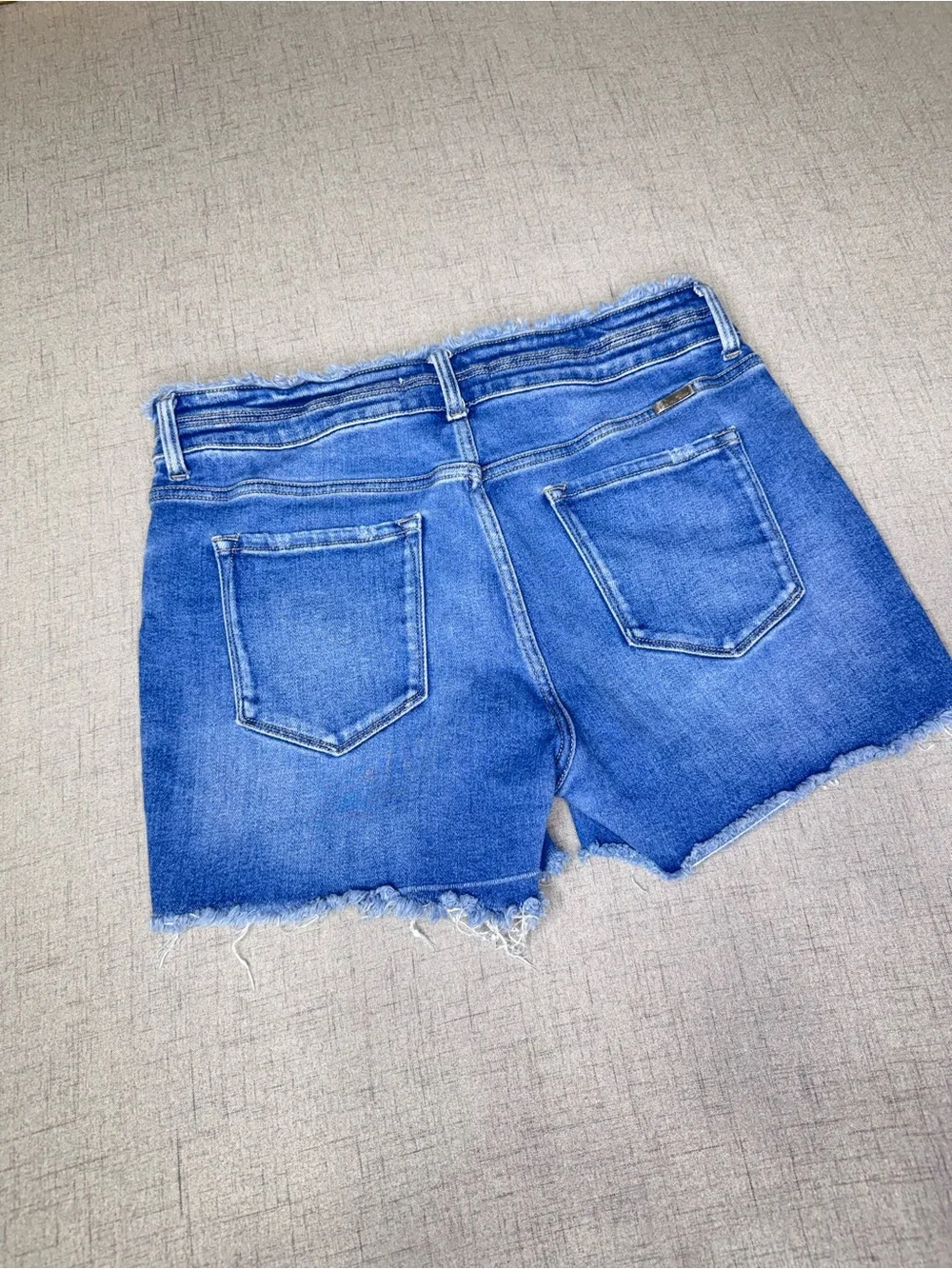 KanCan High Rise Frayed Distressed Double Button 3.5” Denim Jean Shorts Size 31